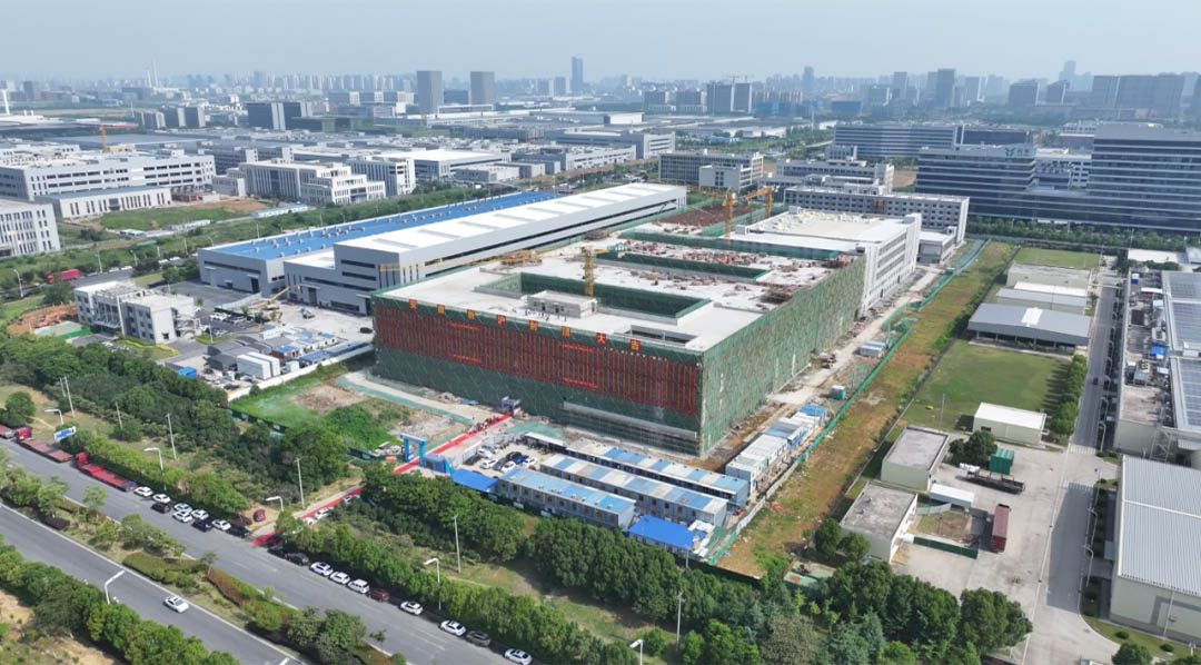 Shinhoo Industrial Park Reaches Milestone with Grand Topping-Out Ceremony